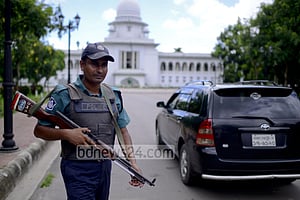শরীয়তপুরের মুখ্য বিচারিক হাকিমকে তলব হাই কোর্টে