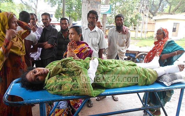 চুয়াডাঙ্গায় বাউলভক্ত দম্পতিসহ ৩ জনকে পিটিয়ে জখম
