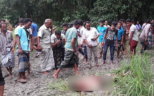 ছোটভাইকে কুপিয়ে হত্যা করল ‘বড়ভাই’