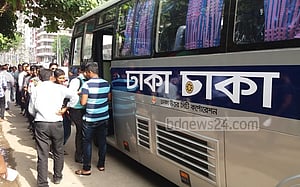গুলশানে এসি বাসের ভাড়া কমছে ৫ টাকা