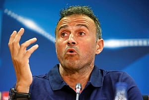 Barca must adapt to Messi's absence, says Luis Enrique