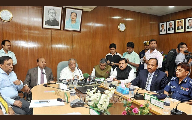 Industries Minister Amu backs secretary on blaming 'vested quarter' for deaths of Santals
