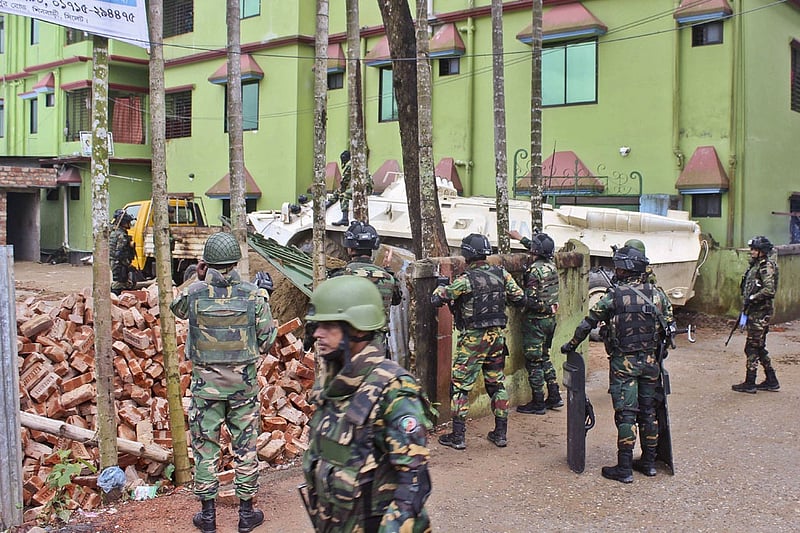 Former Indian army veterans all praise for Bangladesh para-commandos