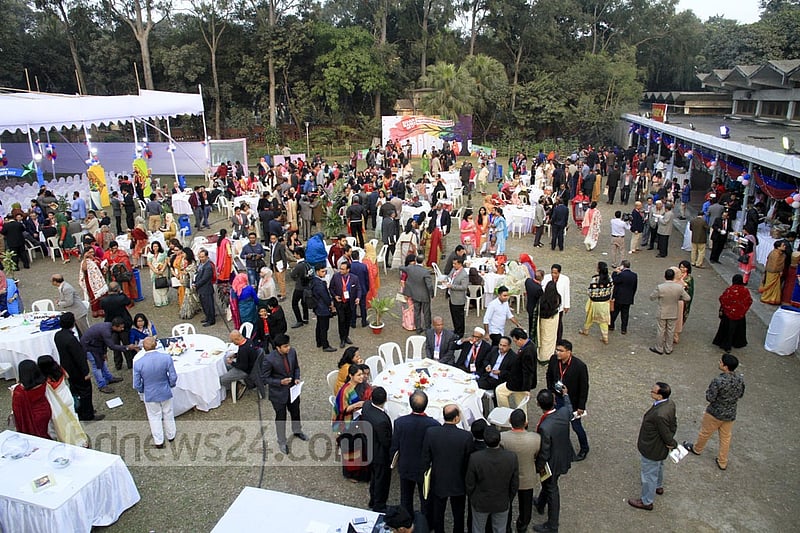 An aerial view of TSC premises of Dhaka University during Saturday's English Department alumni reunion.