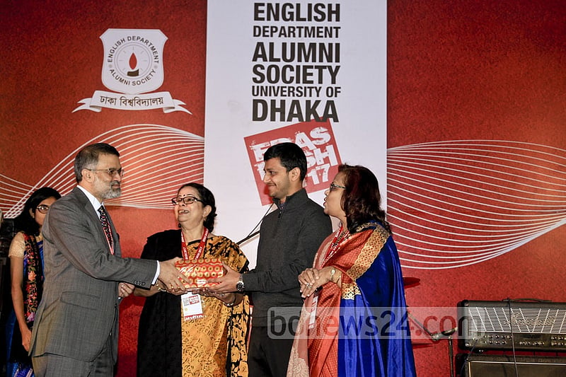 Meritorious students are given awards during the DU EDAS annual bash on Saturday at the campus.
