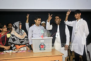 বরিশালে সাদিক আব্দুল্লাহ কেন এবার বাদ?