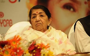 ‘রোলিং স্টোন’র সর্বকালের সেরার তালিকায় লতা