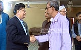 সৌহার্দ্যের বার্তা নিয়ে মুক্তাদিরের বাসায় মোমেন