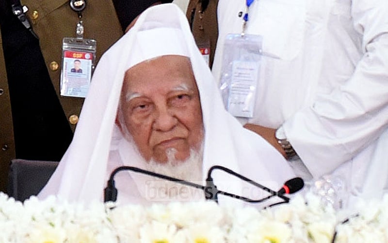 Shafi loses control over Hathazari madrasa giving in to two days of protests