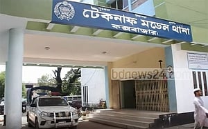 টেকনাফে ‘অপহৃত’ বাবা-ছেলে ফিরেছে