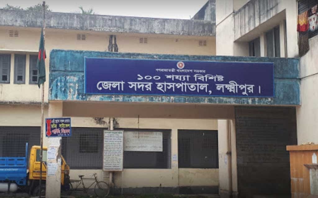 অটোরিকশায় ওড়না পেঁচিয়ে ছাত্রীর মৃত্যু