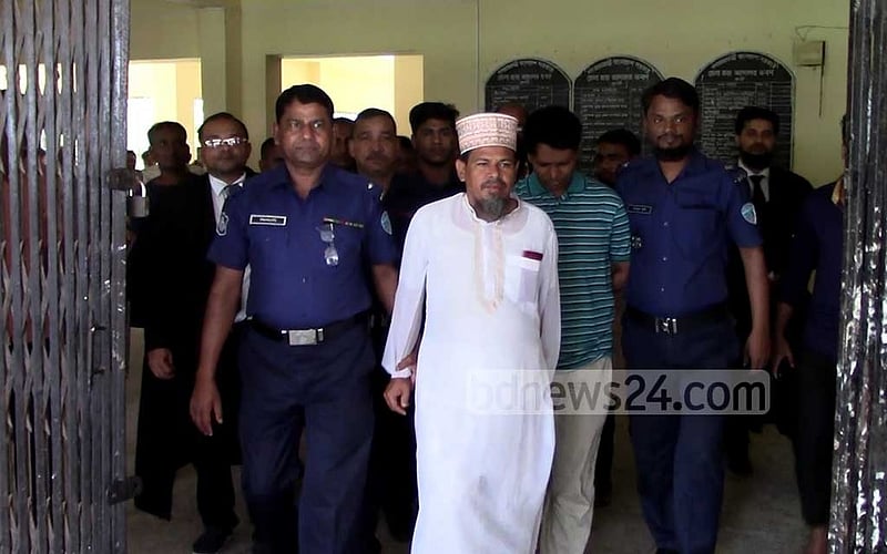 নুসরাতের খাতার পাতায় অধ্যক্ষের যৌন নিপীড়নের বর্ণনা