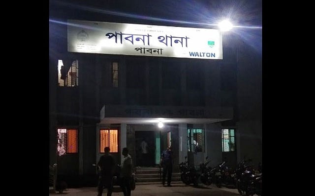 পাবনায় পূর্ব বিরোধে কিশোরদের ছুরিকাঘাতে স্কুল শিক্ষার্থী খুন