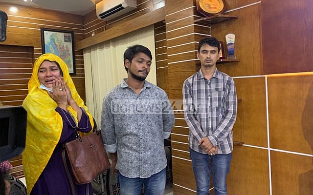 এনআইডি জালিয়াত ইসি কর্মচারী জন্ম নিবন্ধন জালিয়াতিতে