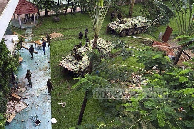 হোলি আর্টিজানে হামলা: যার পর ঘুরে দাঁড়িয়েছিল বাংলাদেশ