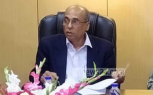 ‘বাংলাদেশ ব্যাংকের পর বাণিজ্যিক ব্যাংকে চাকরি উচিত নয়’