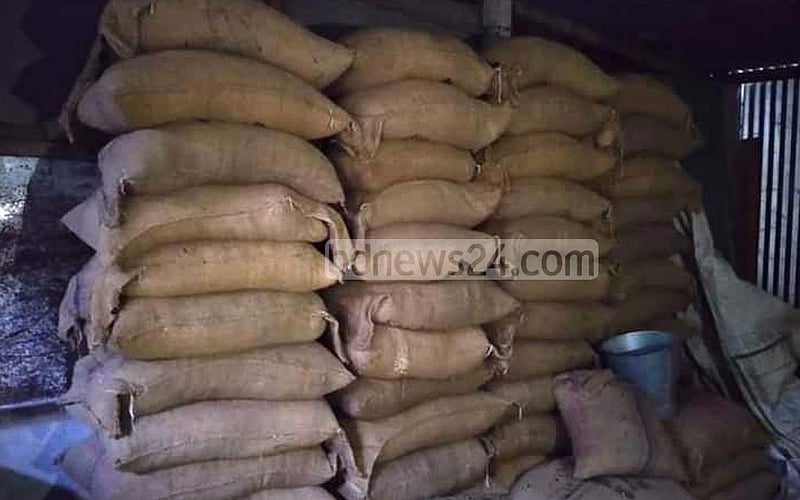চাল আত্মসাত: বগুড়ায় আ. লীগ নেতার ডিলারশিপ বাতিল
