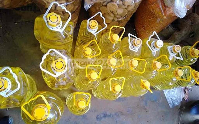 সয়াবিন তেলের দাম লিটারে কমল ১০ টাকা