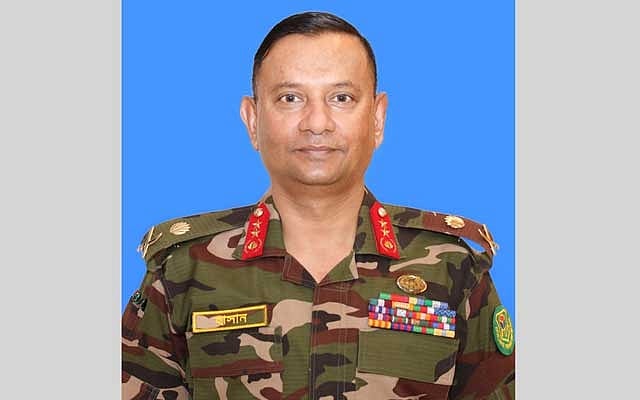 BUP VC General Ataul Hakim Sarwar Hasan appointed commandant of National Defence College