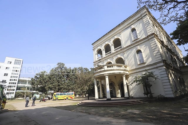 ‘৭ বর্ণ বাদ’, গুজবে বিব্রত সেলিনা হোসেন