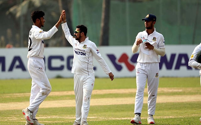 রান পেলেন নাসির, চট্টগ্রামকে হারাল রংপুর