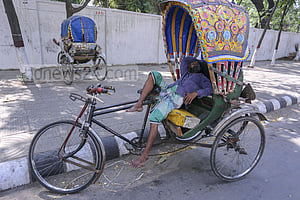 রাজশাহীতে গরমে হাঁসফাঁস