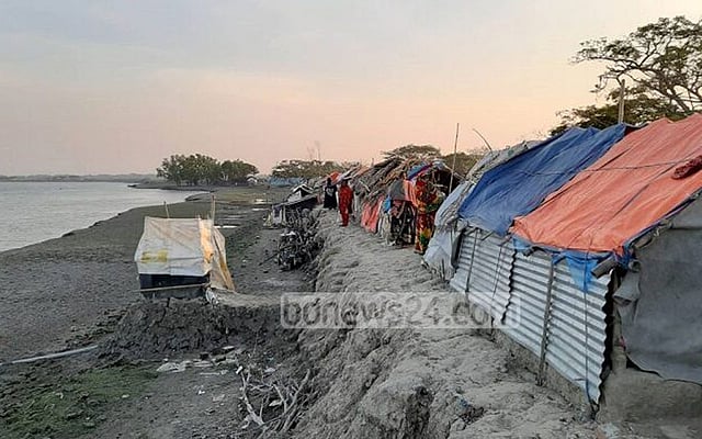 জলবায়ু অভিবাসী হওয়ার  হুমকিতে বাংলাদেশের সোয়া কোটি মানুষ : বিশ্ব ব্যাংক