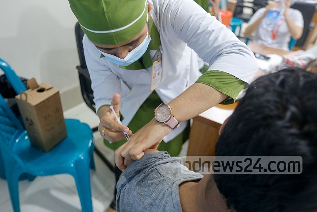 Bangladesh reports 480 new COVID cases, 5 deaths in a day