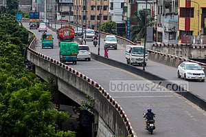 খিলগাঁও ফ্লাইওভারে দুর্ঘটনায় ৩ বন্ধু নিহত