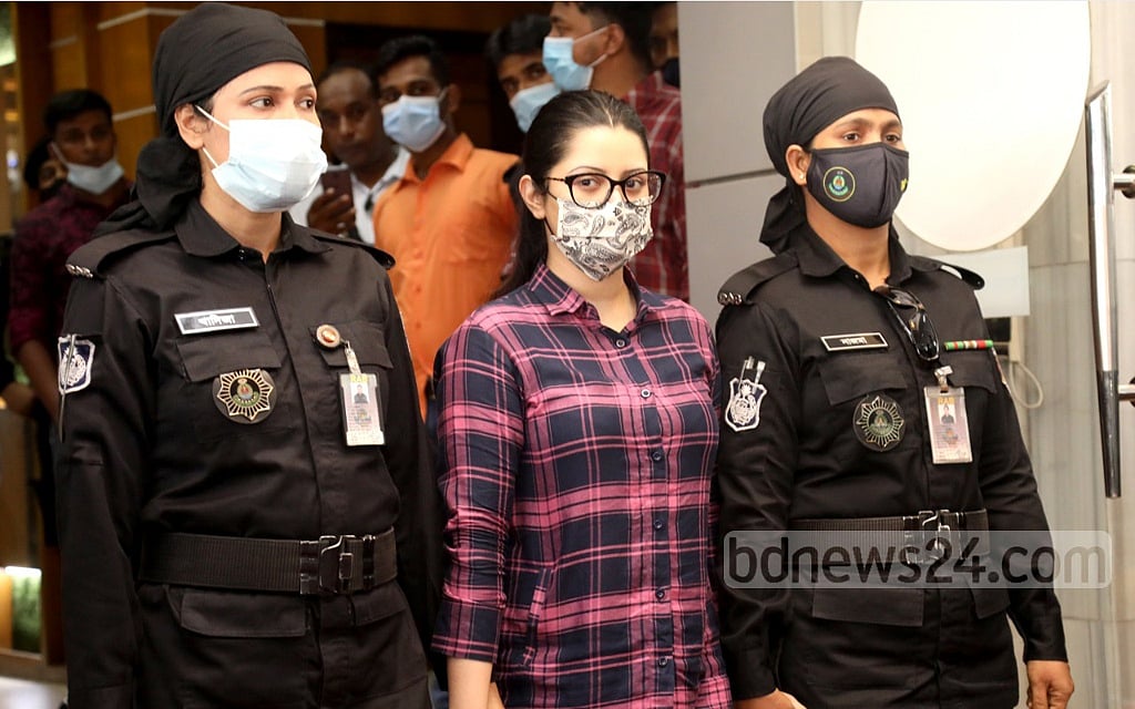 পরীমনির মাদক মামলায় সাক্ষ্যগ্রহণ পেছাল