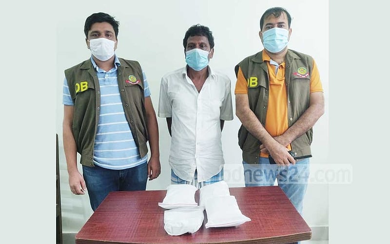 চট্টগ্রামে আবার আইস উদ্ধার