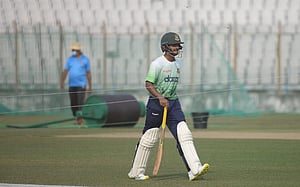 দারুণ সেঞ্চুরিতে দ্যুতিময় জয়