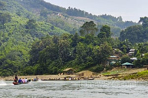 শঙ্খ নদীতে নিখোঁজ যুবকের লাশ উদ্ধার