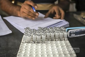 কোভিড: দৈনিক শনাক্ত নামল দুইশর নিচে
