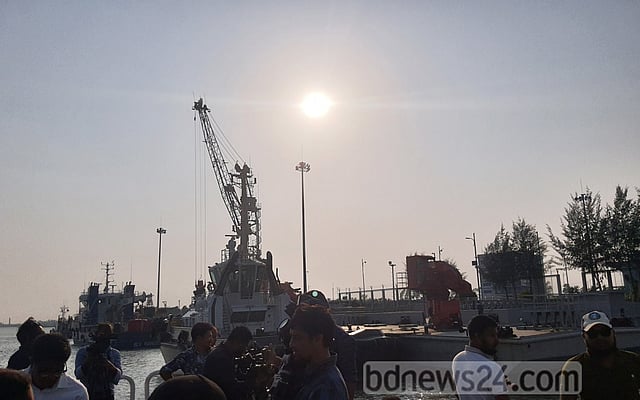 পায়রা বন্দরে আরও বড় জাহাজ ভিড়বে এপ্রিল থেকে