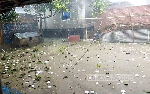 ঢাকায় ঝড়ো হাওয়ার সঙ্গে বৃষ্টি, রাজশাহীতে তাপদাহ