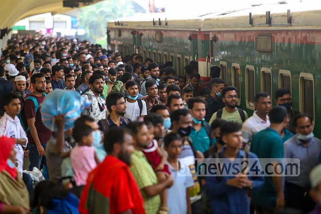 এবার ঈদযাত্রার ট্রেন টিকেট শুধু অনলাইনে, বিক্রি শুরু ৭ এপ্রিল
