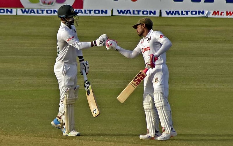 Steady Mushfiq hits ton against Sri Lanka, passes 5,000 Test runs