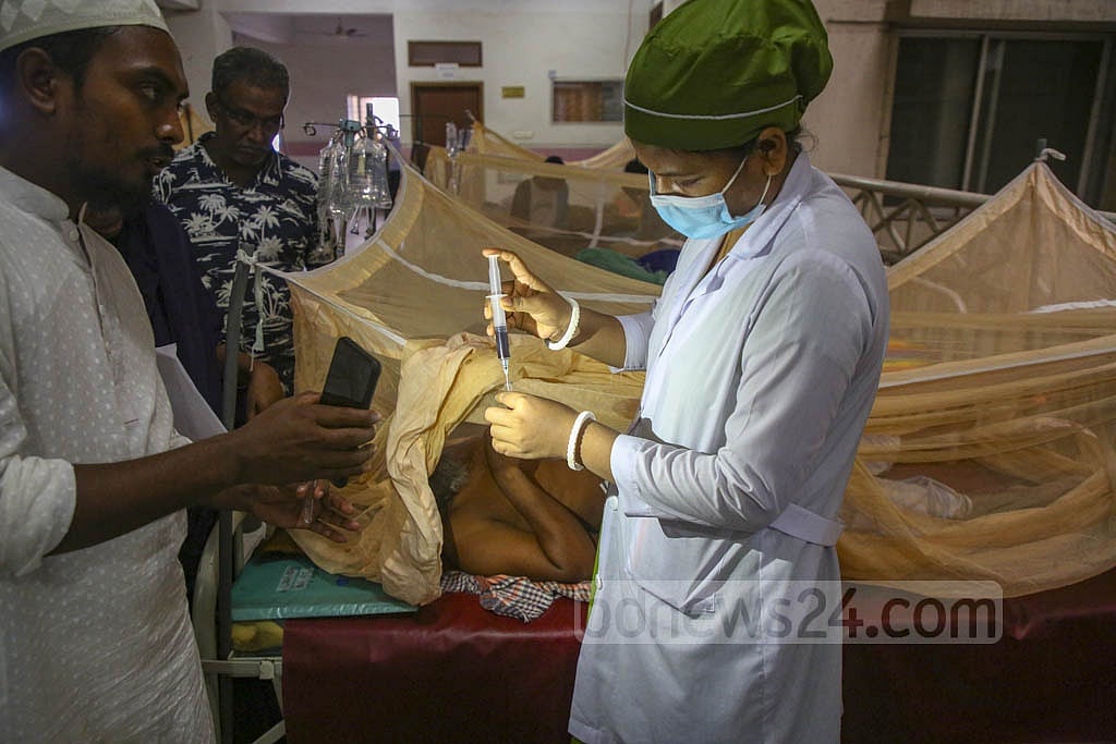 ডেঙ্গু: ২৪ ঘণ্টায় হাসপাতালে ভর্তি ৩ রোগী