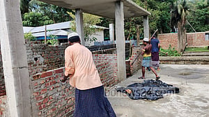 সেন্ট মার্টিনে অবৈধ স্থাপনা উচ্ছেদে কার্যকর ব্যবস্থা চায় সংসদীয় কমিটি