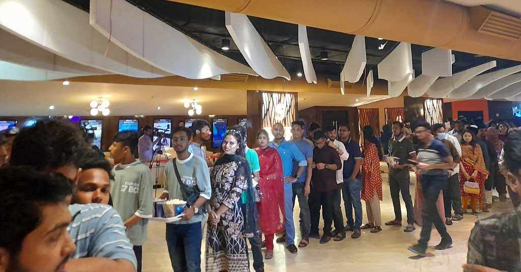 ২০২২: চলচ্চিত্রে পরাণ জুড়িয়ে হাওয়ায় জোয়ার, এরপর ভাটার টান