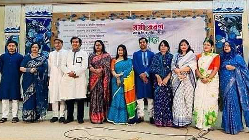 চবিতে যৌন নিপীড়ন: এবার ‘ঘুম ভাঙল’ শিক্ষক সমিতির