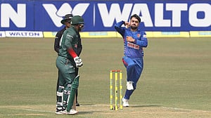 বাংলাদেশ সফরের ওয়ানডে দলে রশিদ, বাদ পড়লেন নুর