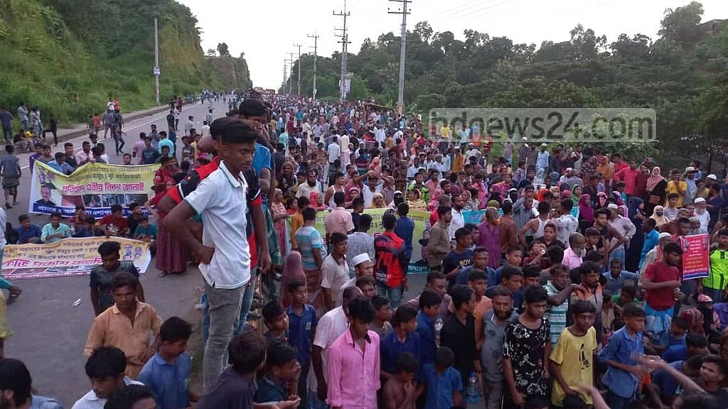 জঙ্গল সলিমপুরে টানা অভিযান, বাসিন্দাদের বিক্ষোভ