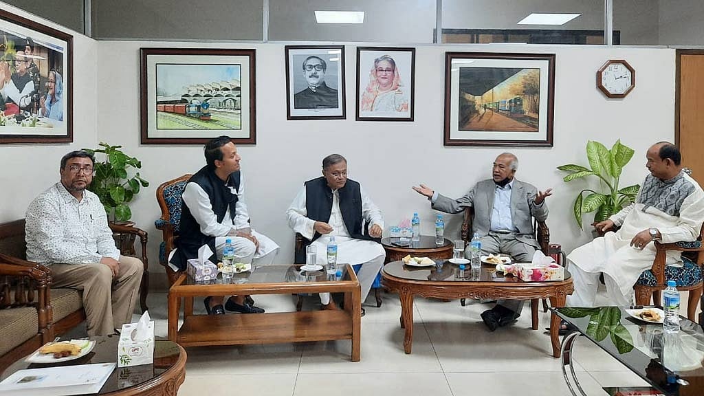 সিআরবির বাইরে হাসপাতাল করতে চট্টগ্রামের জনপ্রতিনিধিদের চিঠি