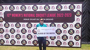 অলরাউন্ড পারফরম্যান্সে দ্যুতিময় রুমানা