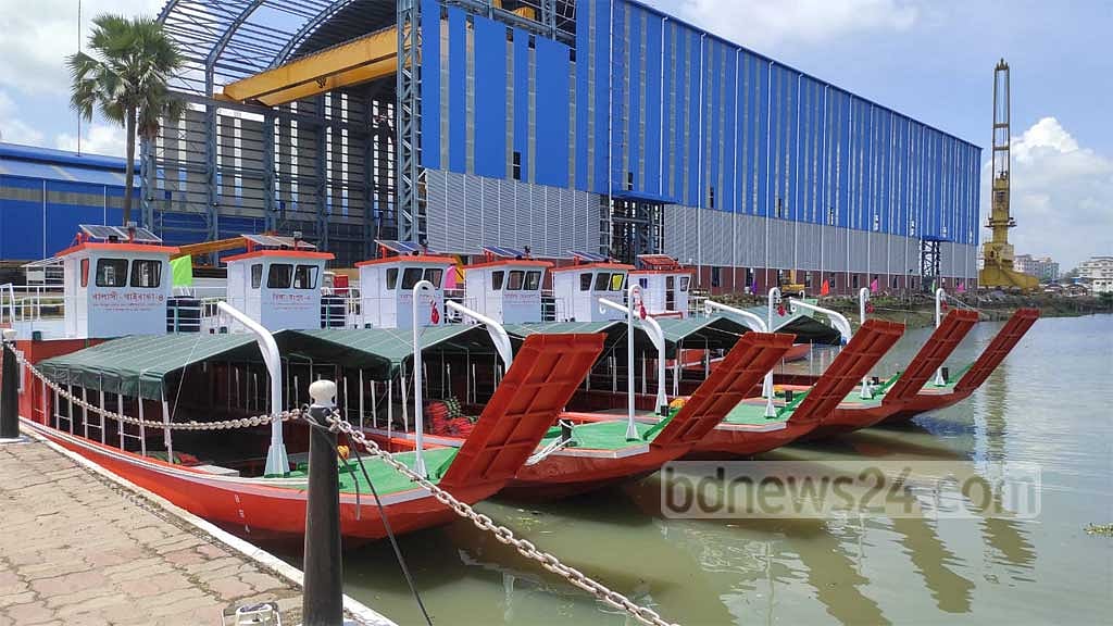 দুর্যোগ ব্যবস্থাপনায় যোগ হলো আরও ৩০ রেসকিউ বোট