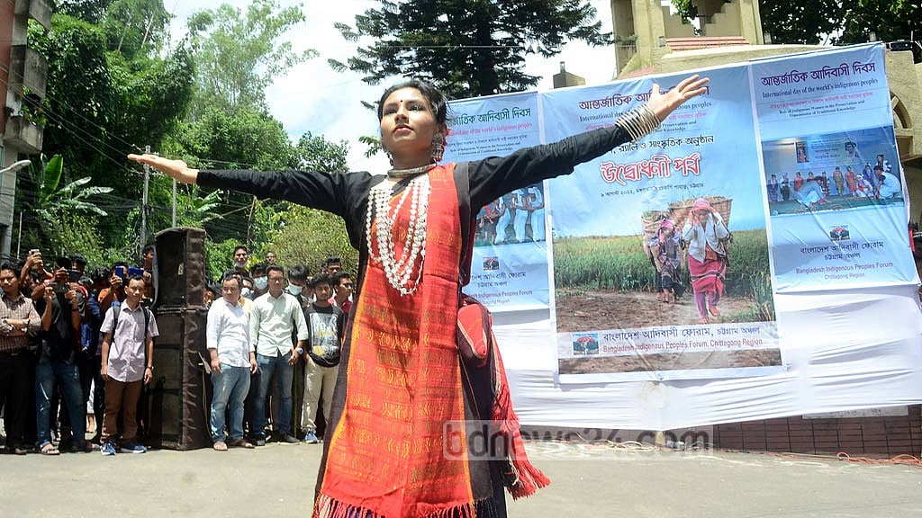 ‘আদিবাসীরাও যেন দখল হয়ে না যায়’