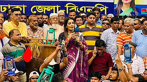 বিএনপির হাতে হ্যারিকেন, সংলাপ মুখ থুবড়ে