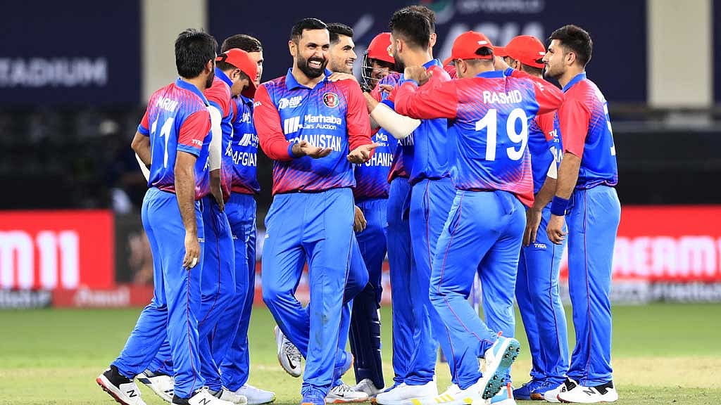 শারজাহতে বাংলাদেশের বিপক্ষে বাড়তি সুবিধা দেখেন না নবি